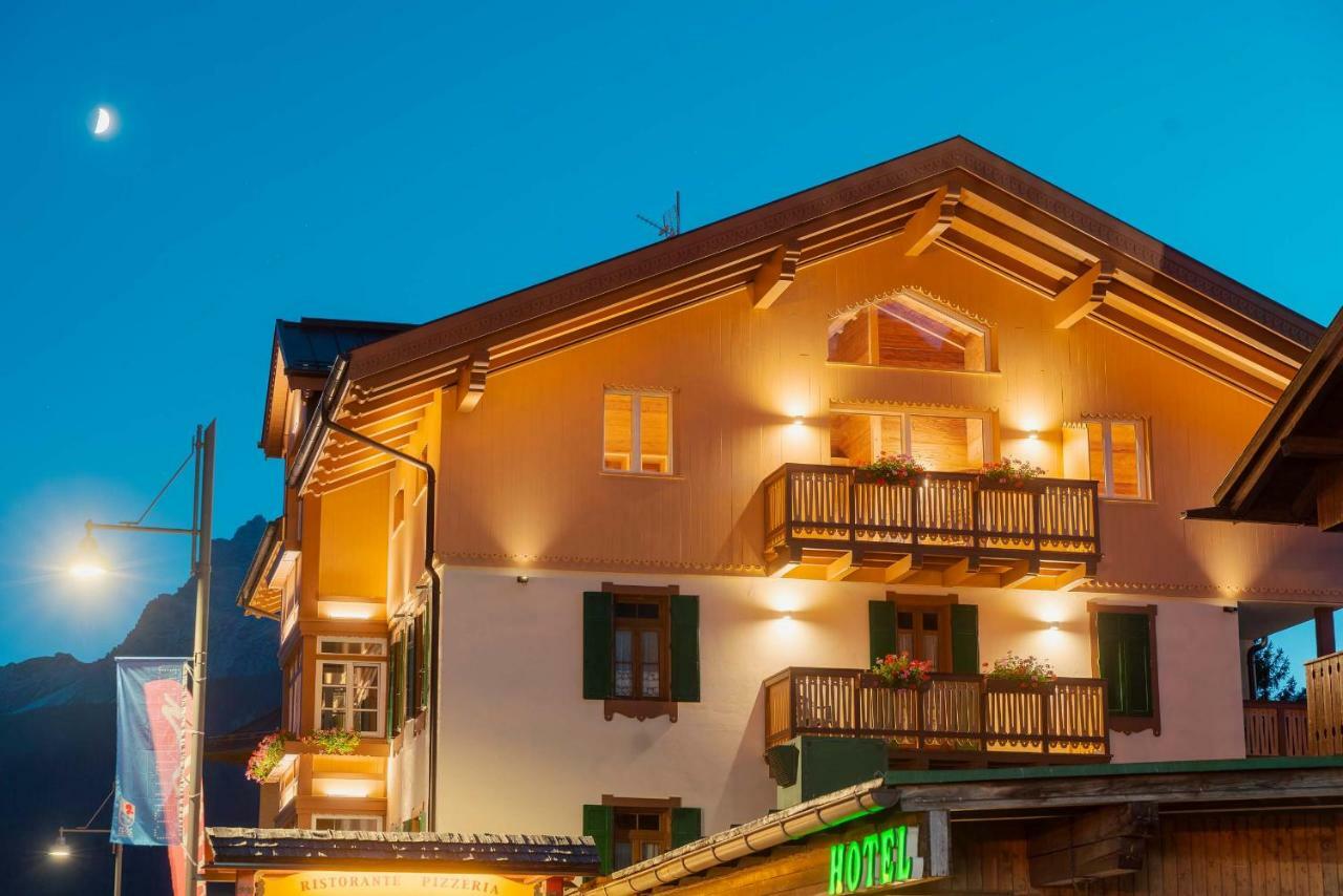 Alpina ***s Hotel 3*